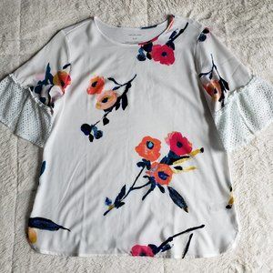 Van Huesen Floral Blouse - size small